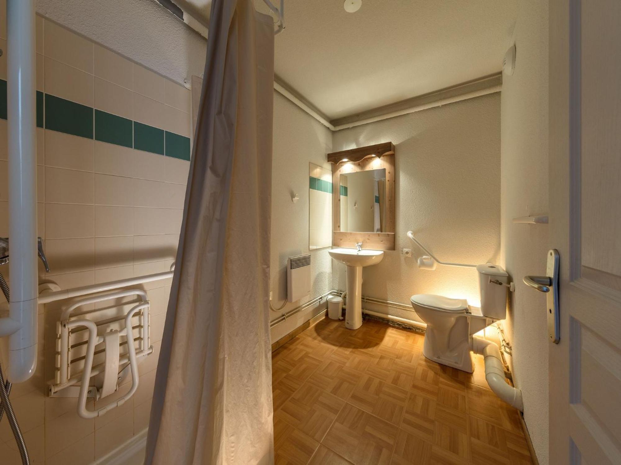 Aparthotel Ecrin Des Neiges Chamrousse Habitación foto
